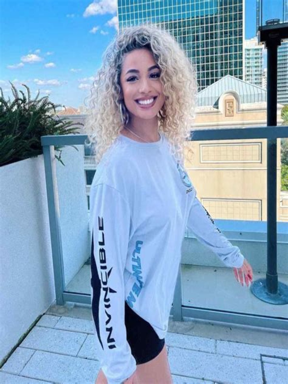 Danileigh Net orth 2024: Income, Salary, Career, Bio, Cars