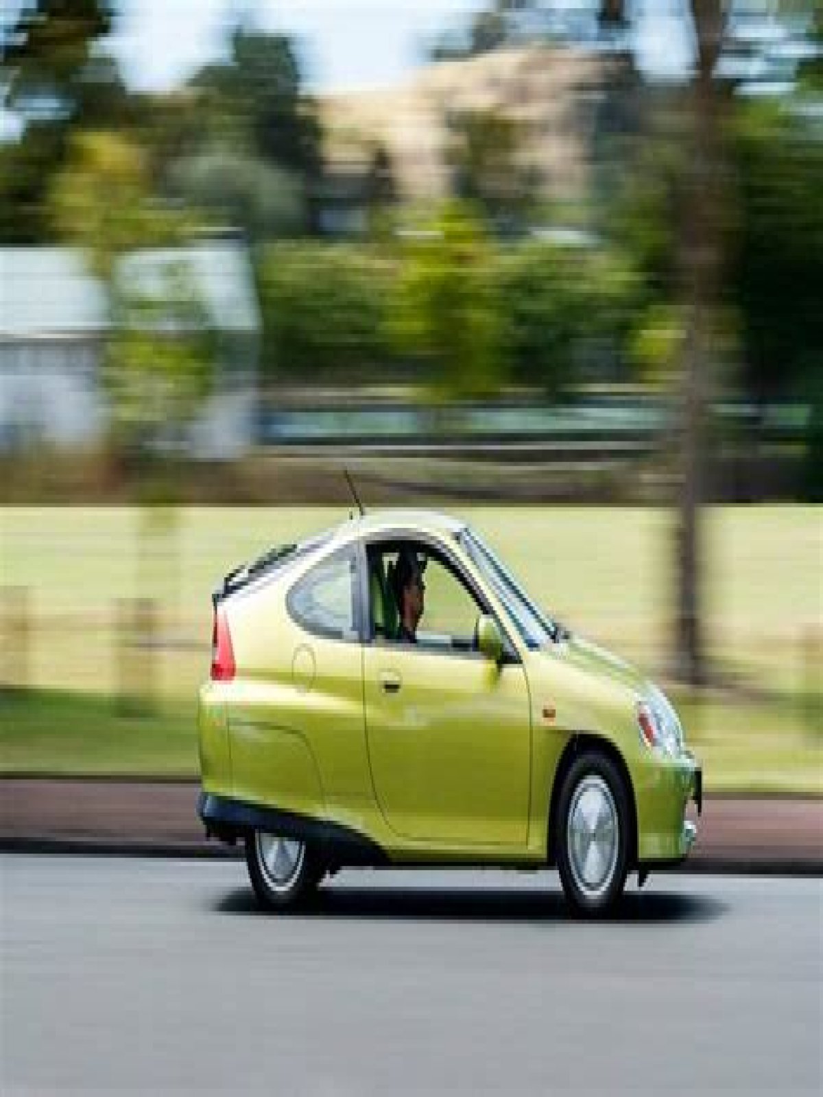 How much does a 2000 Honda Insight weigh?