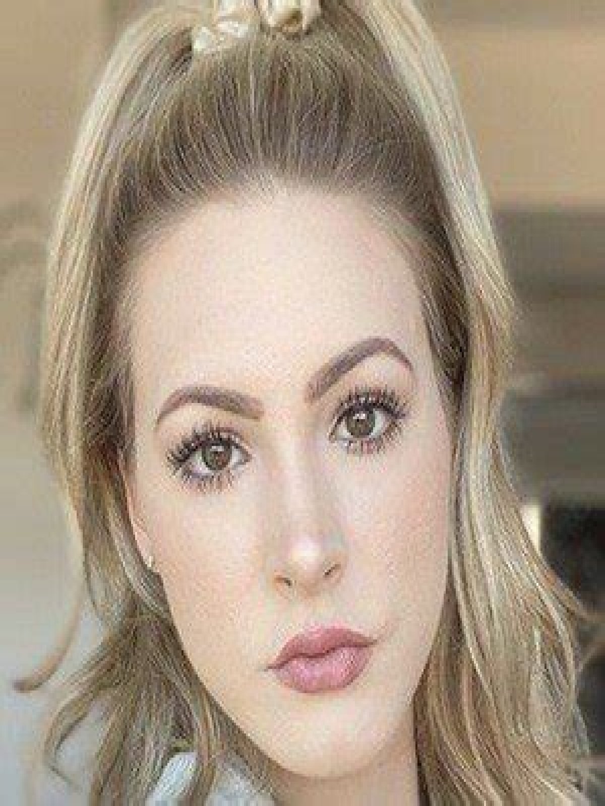 PurpleStars02 (YouTube Star) - Age, Birthday, Bio, Facts, Family, Net Worth, Height & More