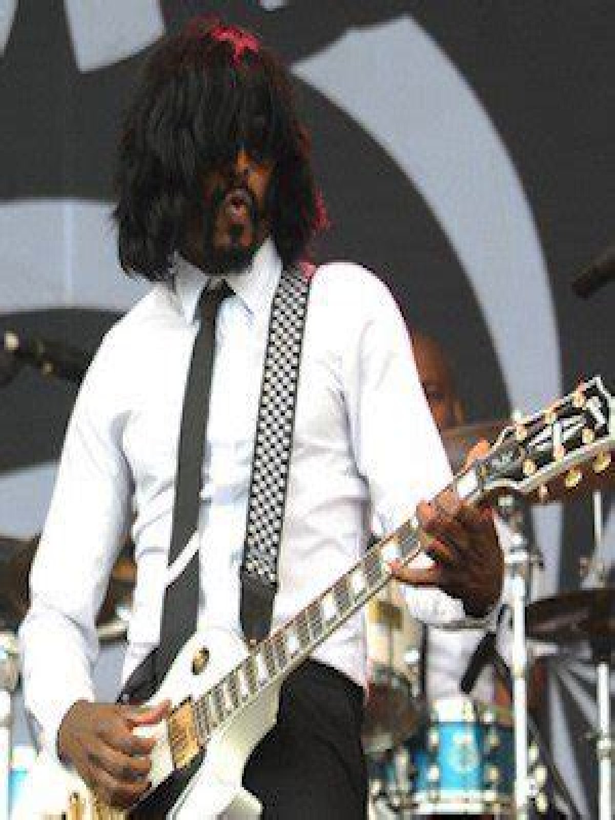 Tony Campos (Guitarist) - Wiek, urodziny, bio, fakty, rodzina, wartość netto, wzrost i więcej